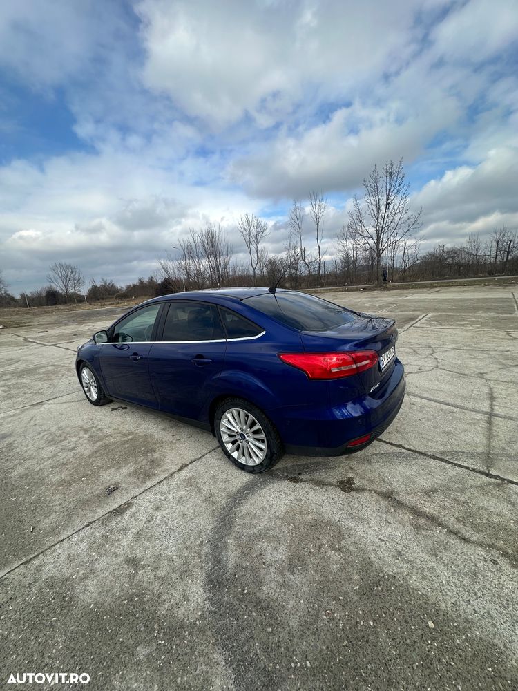 Ford Focus 1.5 TDCi DPF Start-Stopp-System Aut. Business - 5