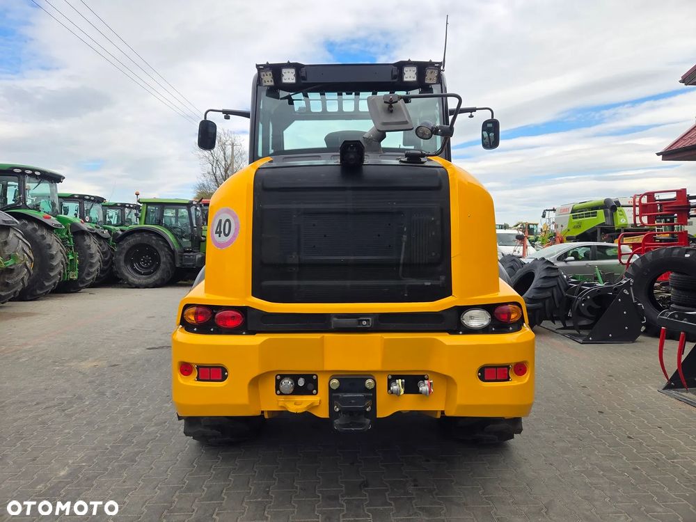 JCB TM 320 S  542. 70 MANITOU - 4