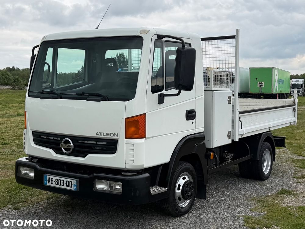 Nissan Atleon - 3