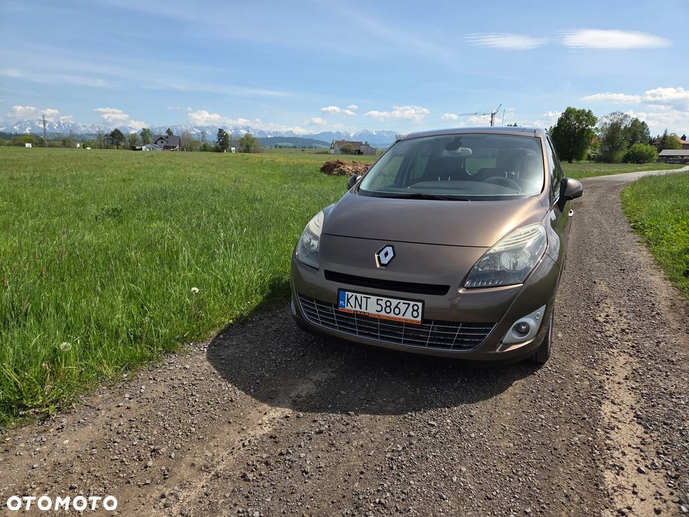 Renault Scenic 1.9 dCi Emotion - 11