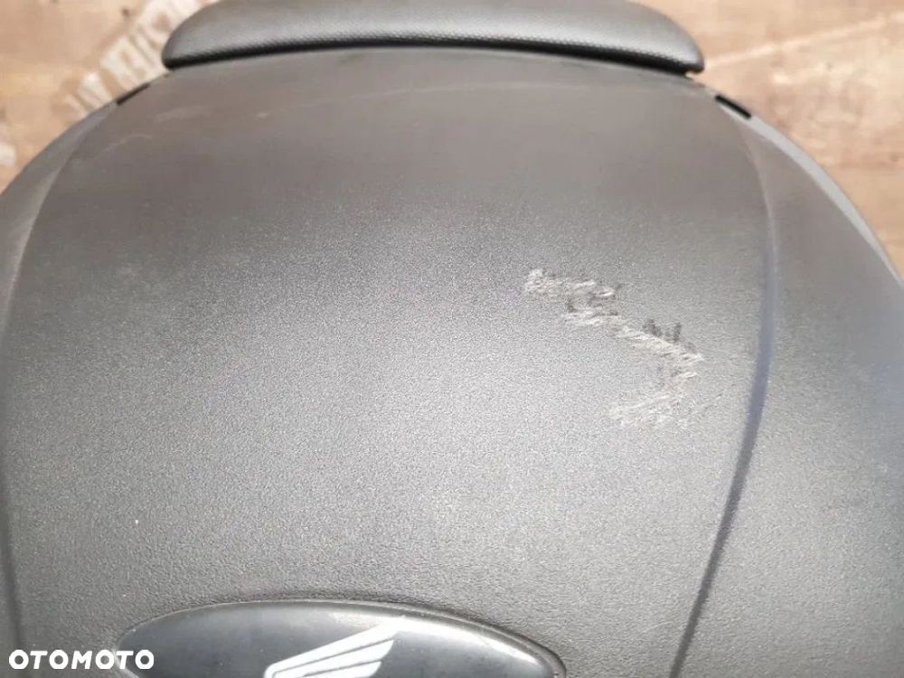 Kufer centralny z oparciem Honda CB VFR - 3