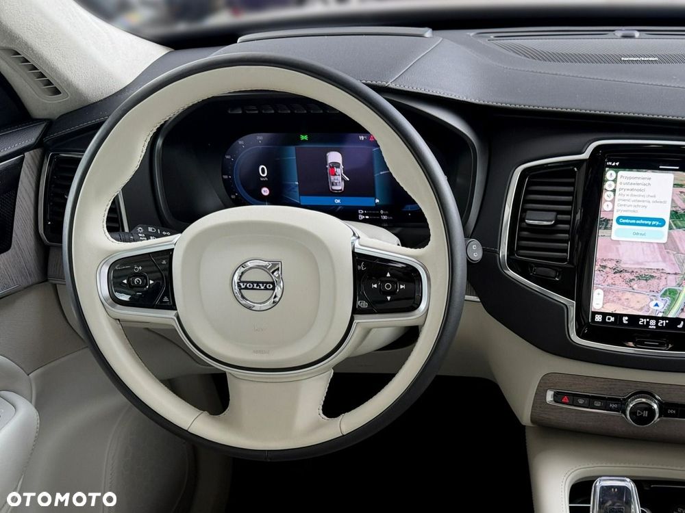 Volvo XC 90 - 18