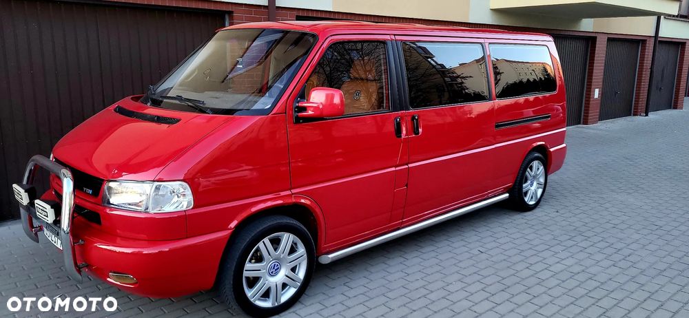 Volkswagen Caravelle - 4