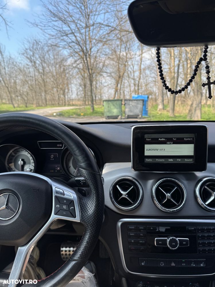 Mercedes-Benz CLA - 13