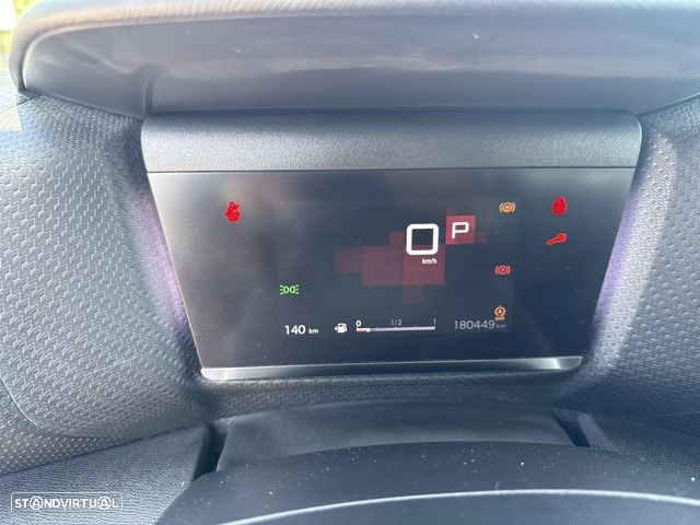 Citroën C4 X BlueHDi 130 Stop&Start EAT8 MAX - 28