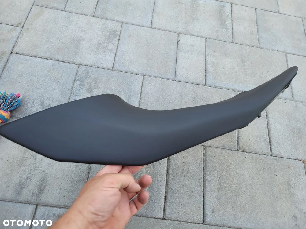 Siedzenie kierowcy, fotel, kanapa przód KTM 125 390 Duke - 10