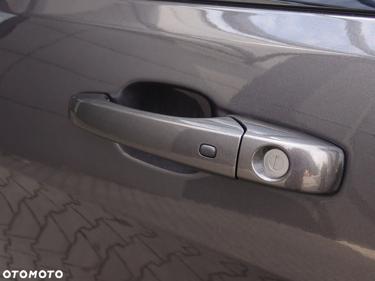 Jeep Grand Cherokee - 25