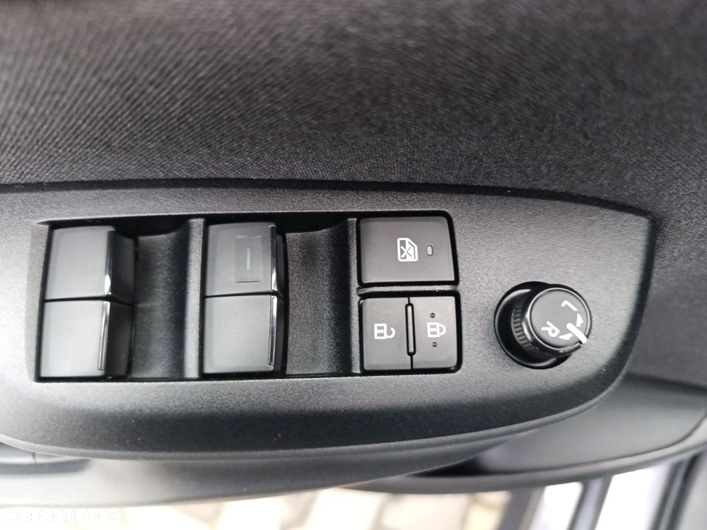 Toyota Yaris Hybrid 1.5 Comfort - 23