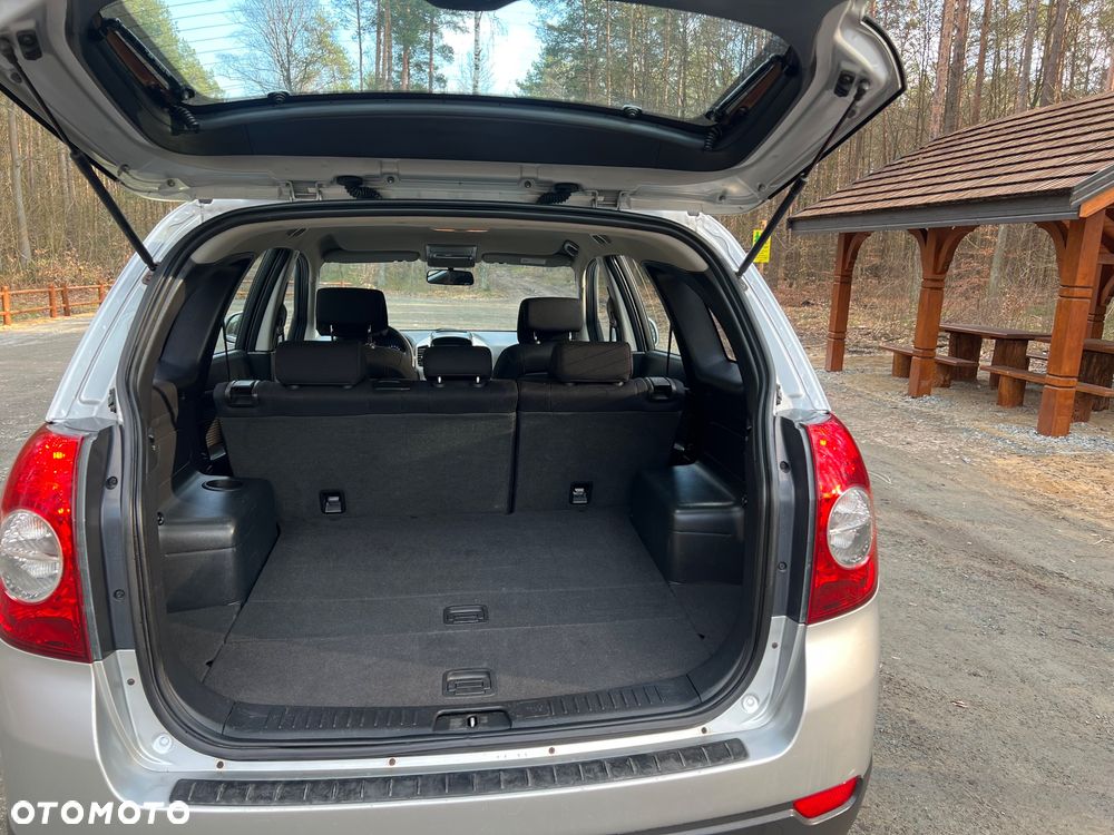 Chevrolet Captiva - 19