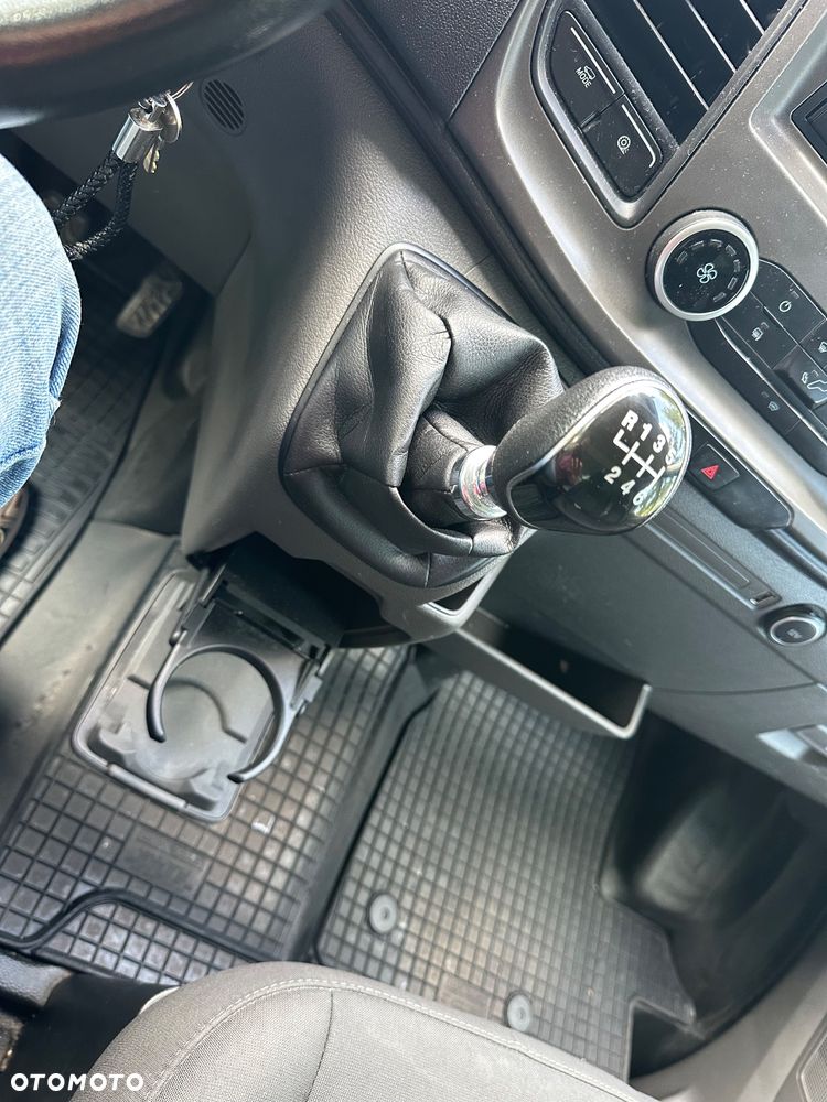 Ford Transit - 14