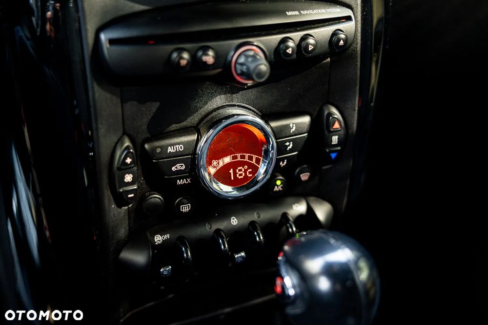 MINI Countryman - 24