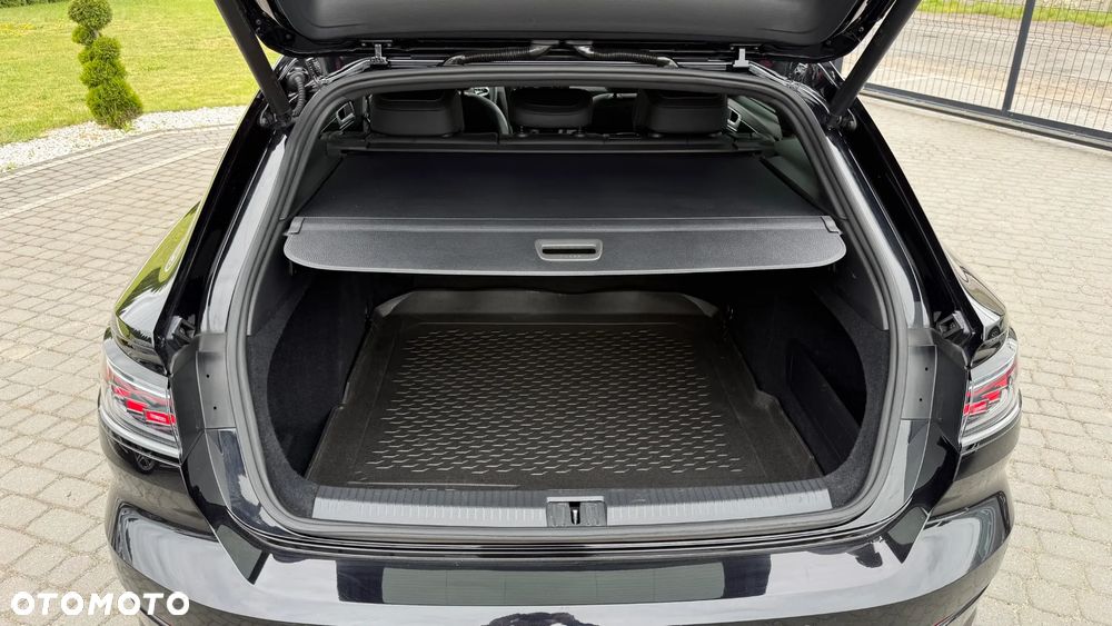 Volkswagen Arteon 2.0 TDI SCR R-Line DSG - 22