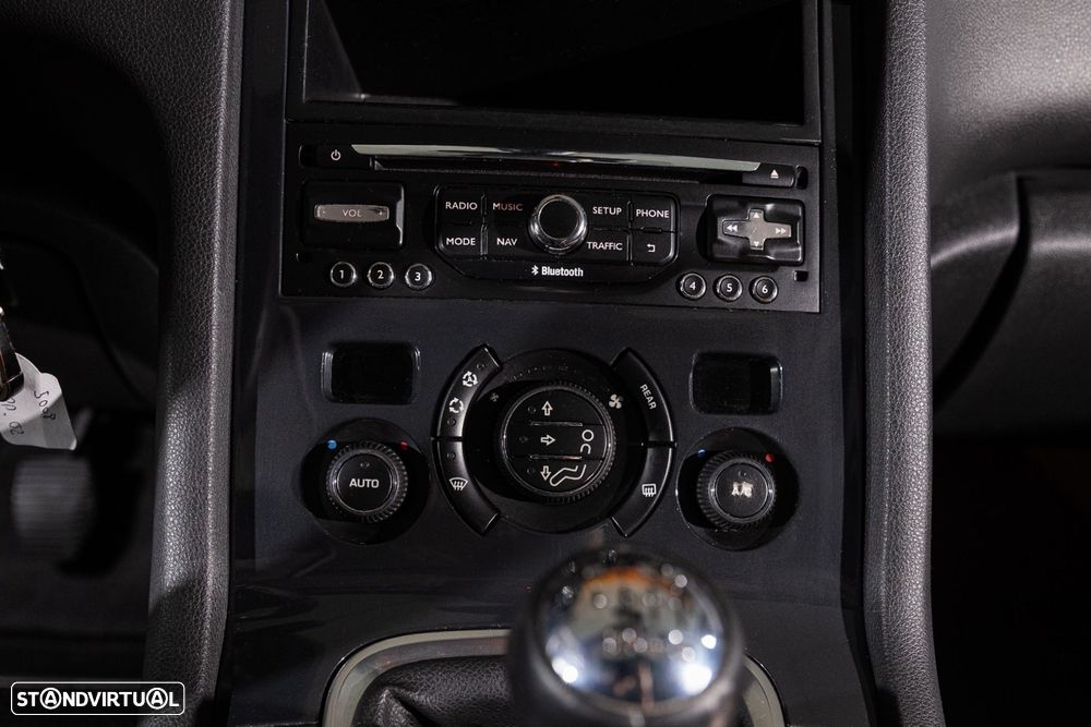 Peugeot 5008 1.6 HDi 7L Allure - 14