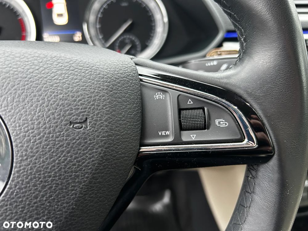 Skoda Superb 1.5 TSI ACT L&K DSG - 20