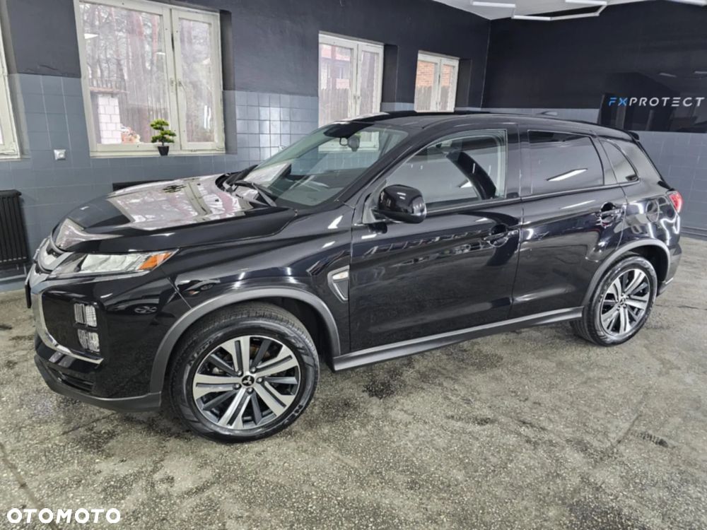 Mitsubishi Outlander - 3