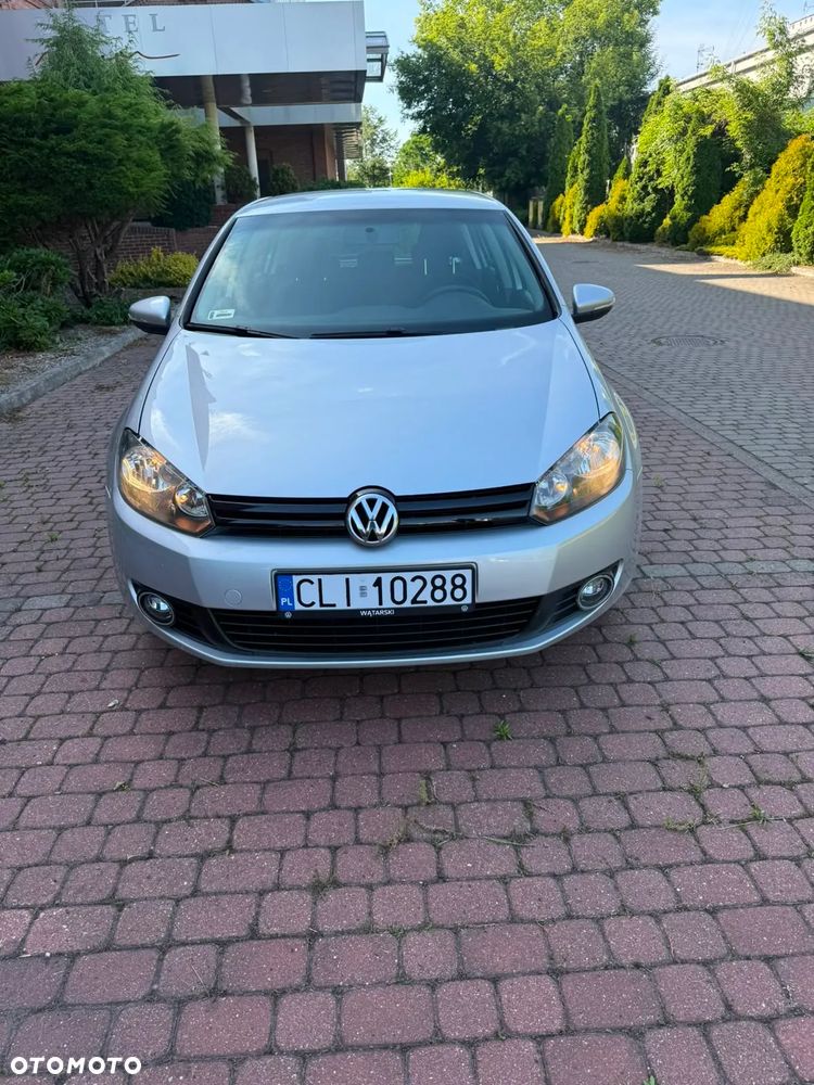 Volkswagen Golf - 10