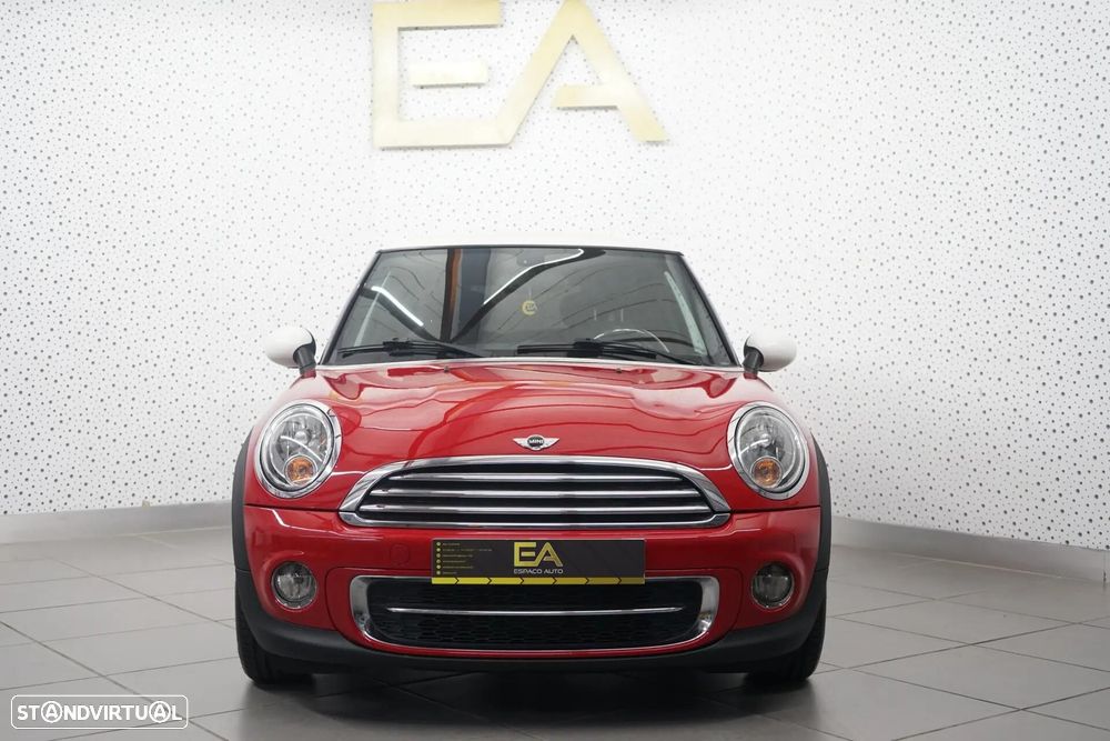 MINI 3 Portas Cooper D - 2