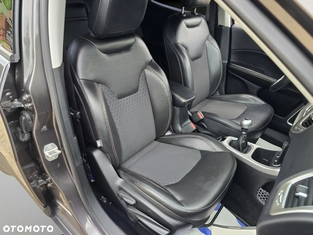 Jeep Compass 1.4 MultiAir Business Line - 17