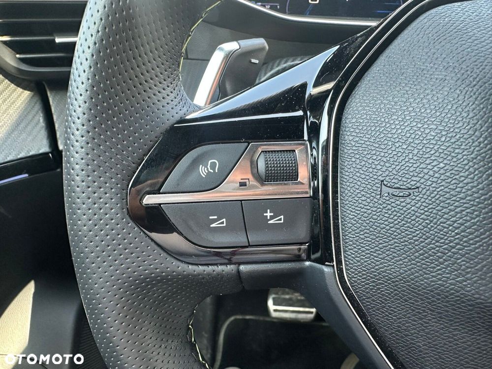 Peugeot 2008 PureTech mHEV Active e-DCS6 - 16
