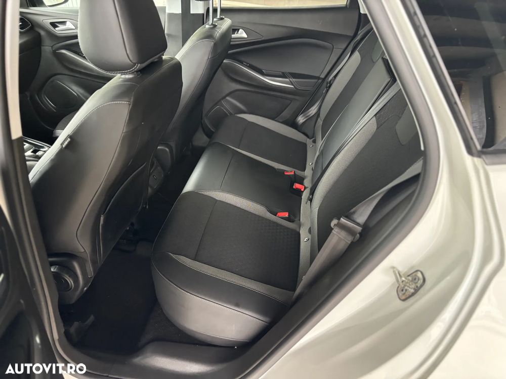 Opel Grandland X Plug-in-Hybrid 1.6 DI Start/Stop Aut Elegance - 35