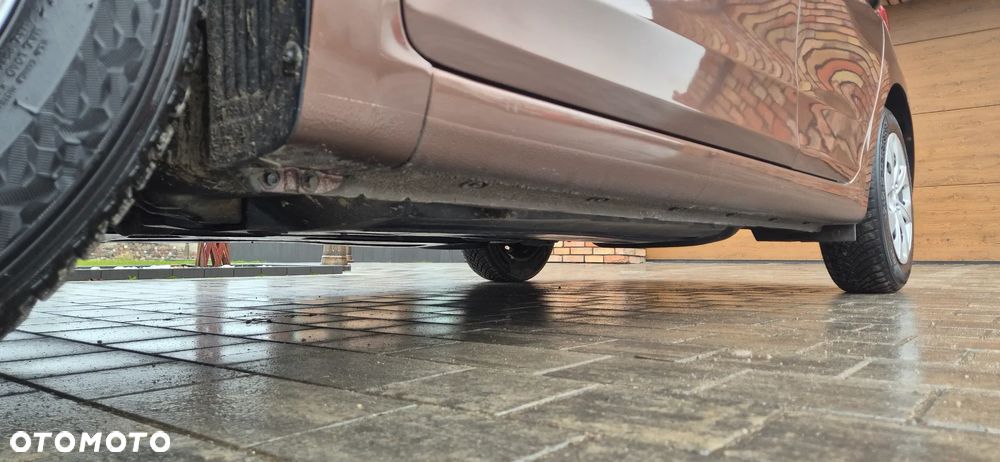 Hyundai i20 1.2 Trend - 14