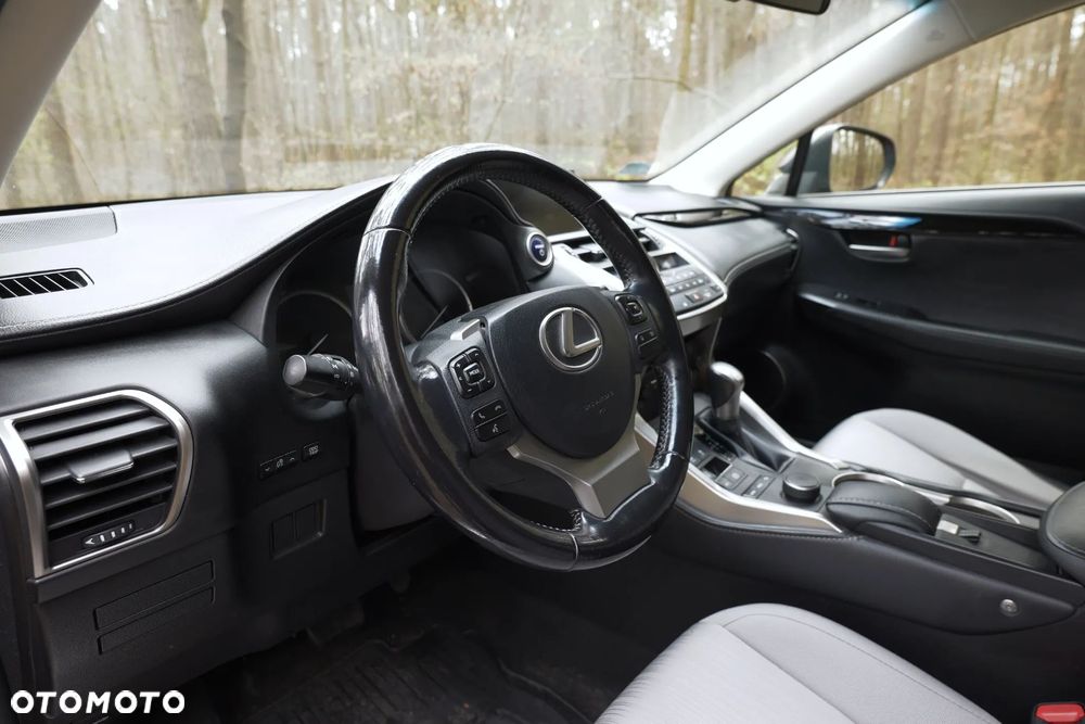 Lexus NX 300h Elegance AWD - 10