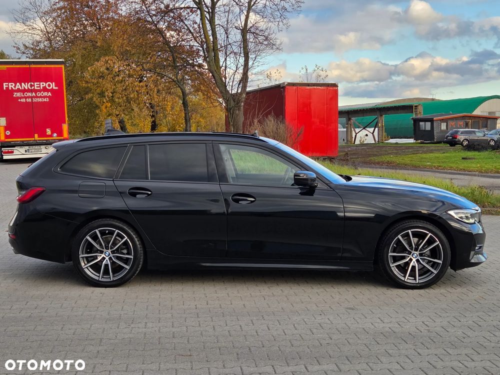 BMW Seria 3 320d Luxury Line sport - 6