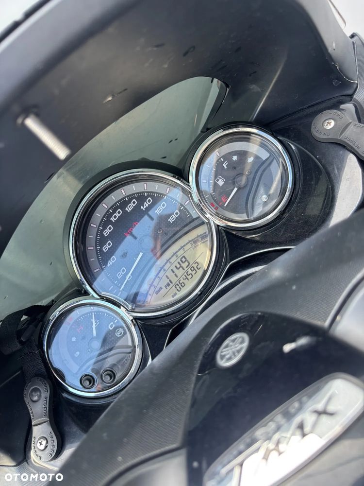 Yamaha Tmax - 21