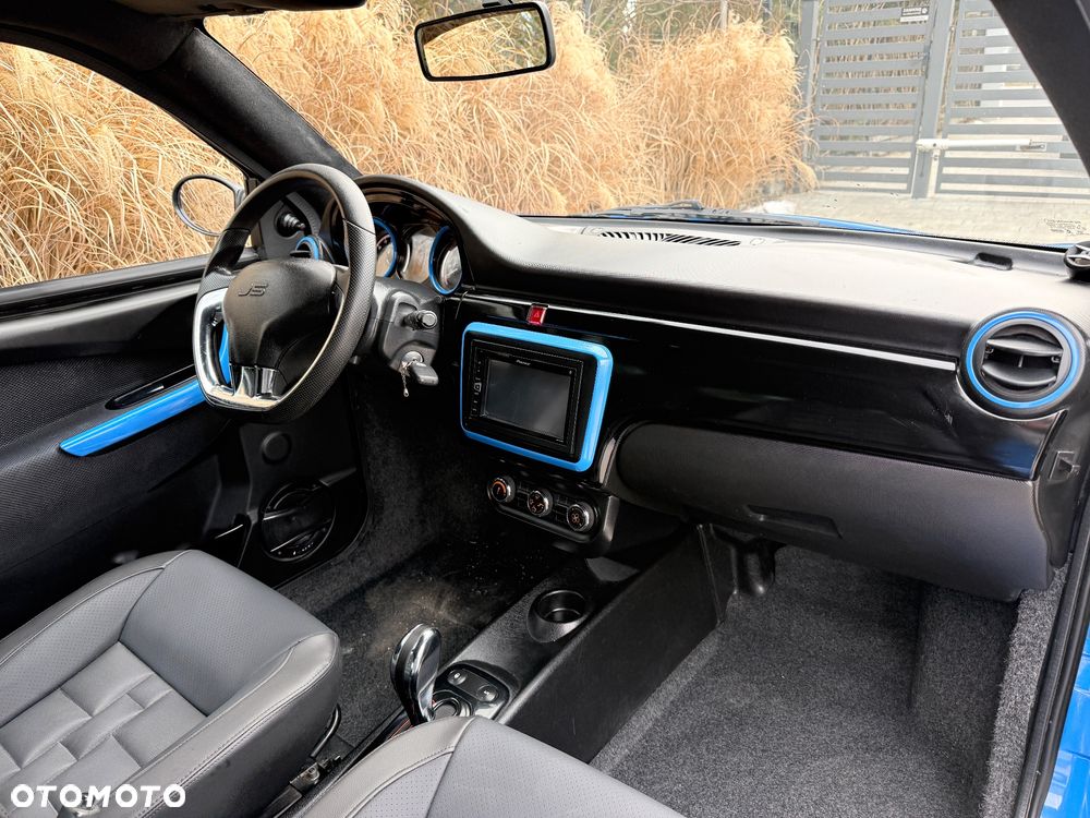 Ligier JS50 1.2 16V Cosmo - 9