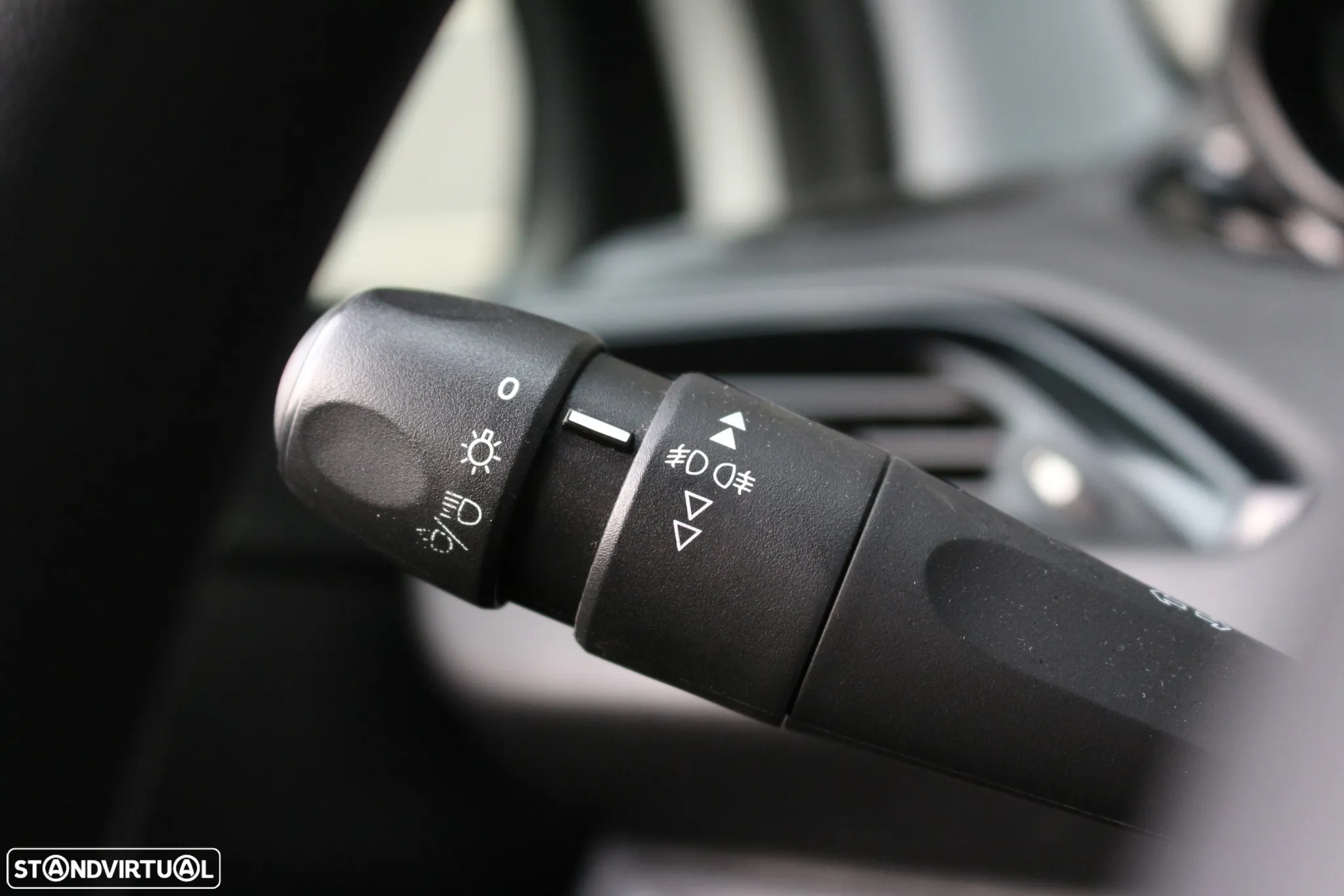 Peugeot 208 PREMIUM PACK 100CV - 15