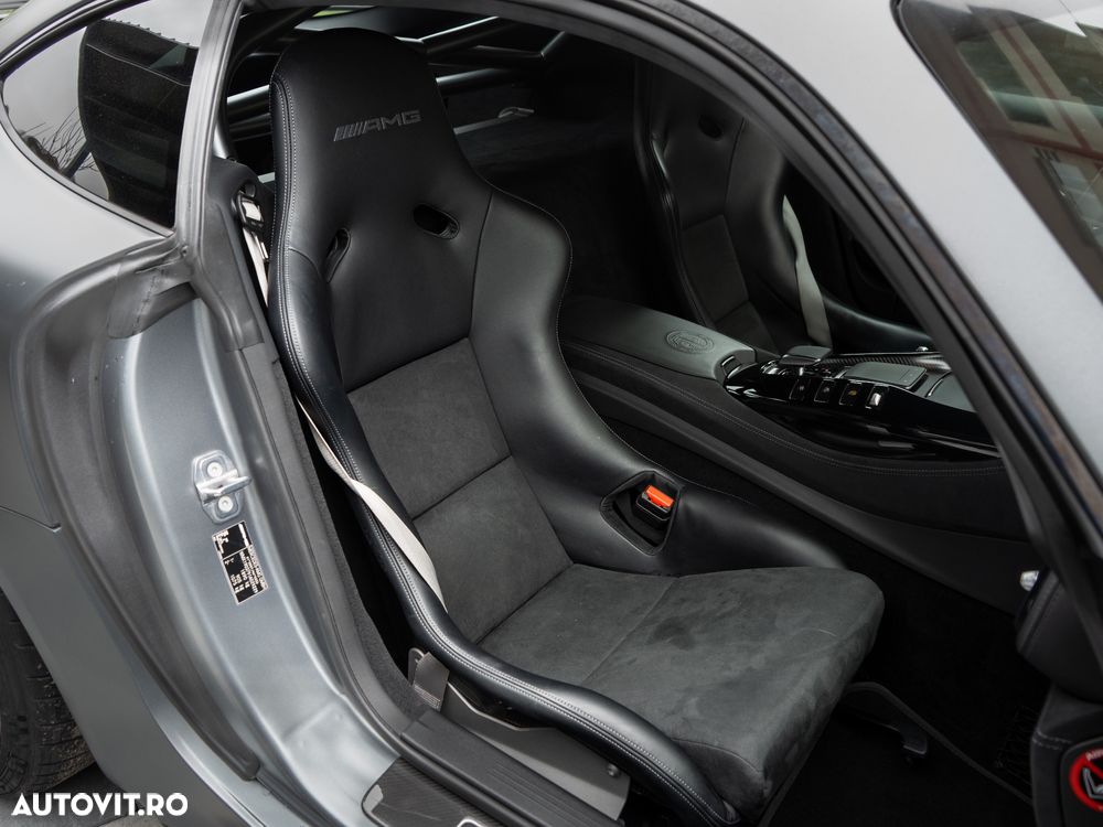 Mercedes-Benz AMG GT - 31