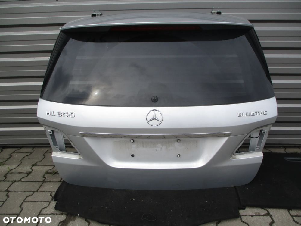 MERCEDES BENZ ML W166 KLAPA TYLNA TYŁ SREBRNA 775 - 1