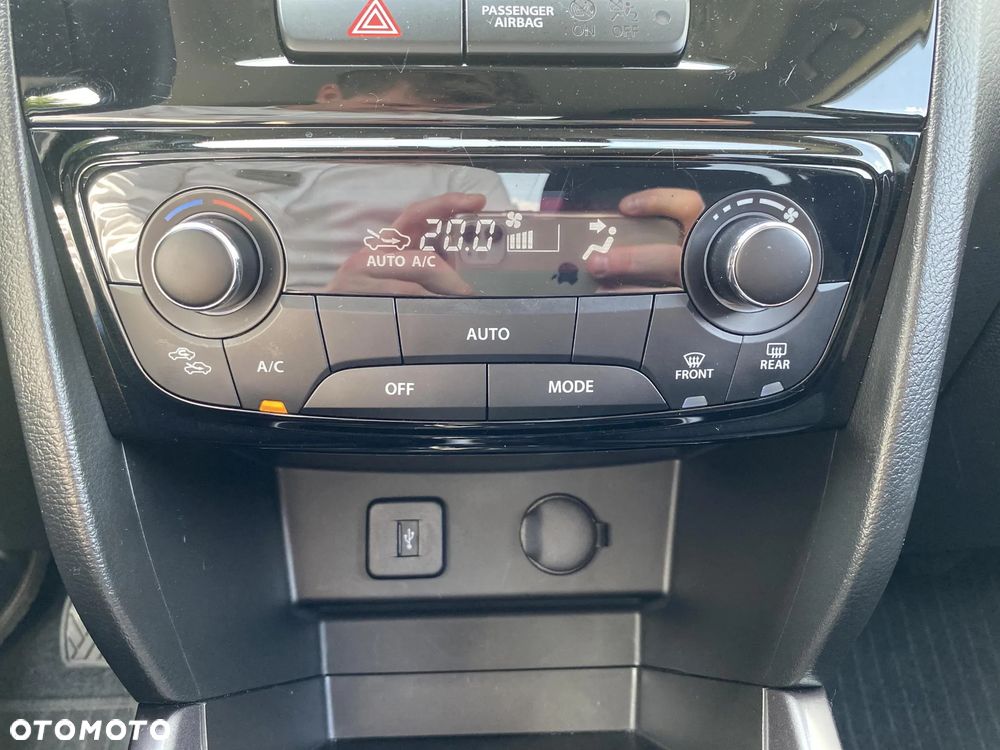 Suzuki Vitara 1.4 Boosterjet SHVS Premium 4WD - 20