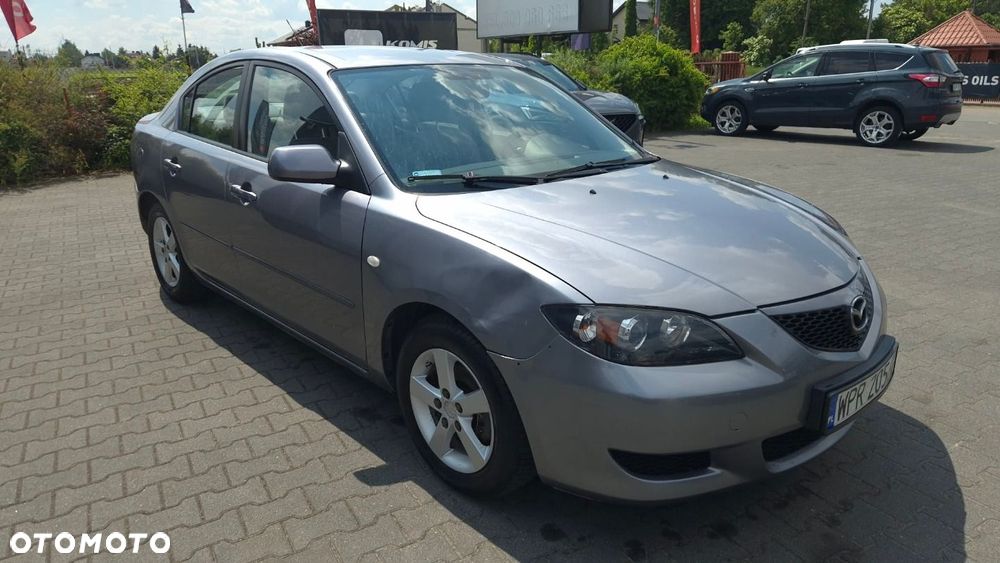 Mazda 3 - 4