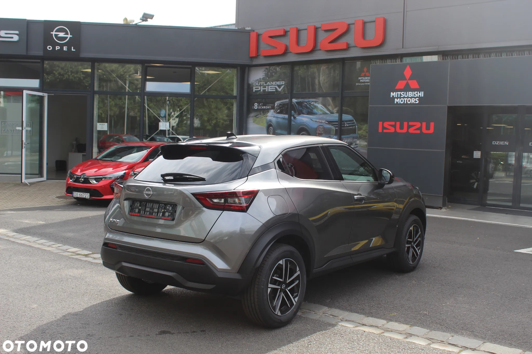 Nissan Juke 1.0 DIG-T N-Connecta DCT - 3