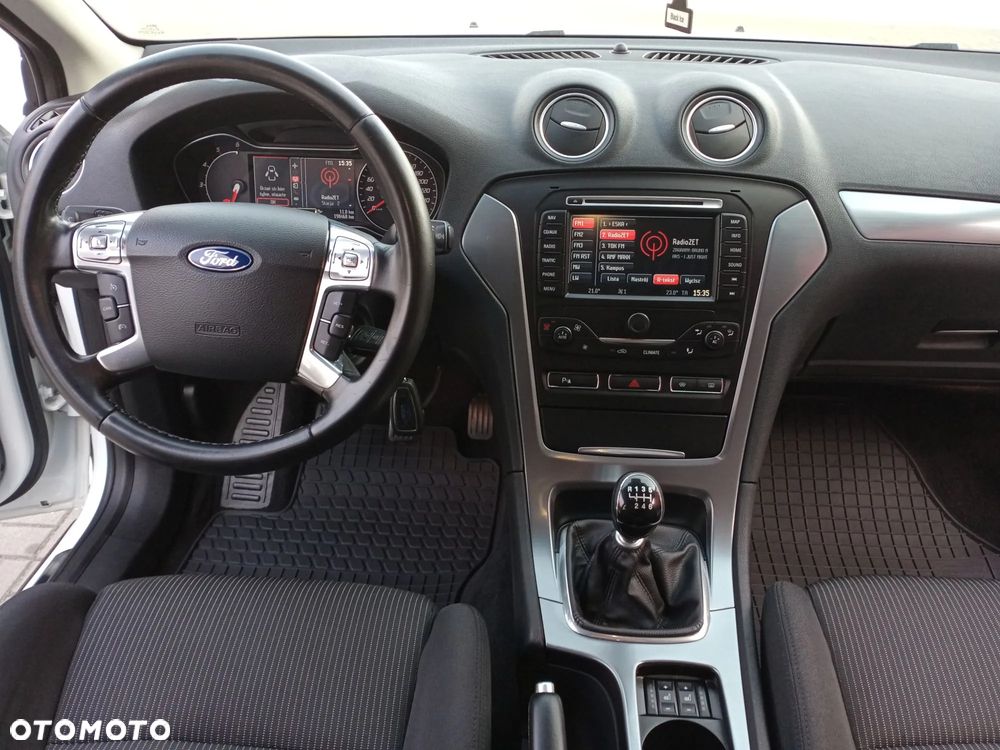 Ford Mondeo 2.0 TDCi Titanium - 23