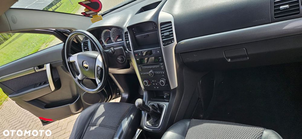 Chevrolet Captiva 2.0 2WD 7 Sitzer LS Family Edition - 32
