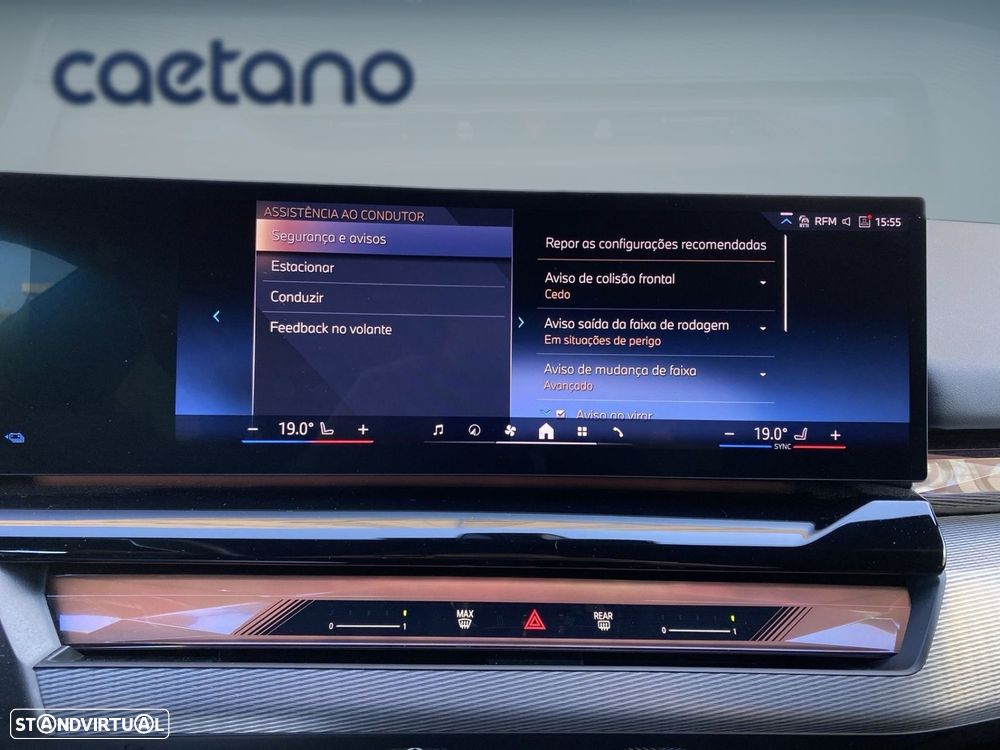 BMW 530 e Pack Desportivo M - 11