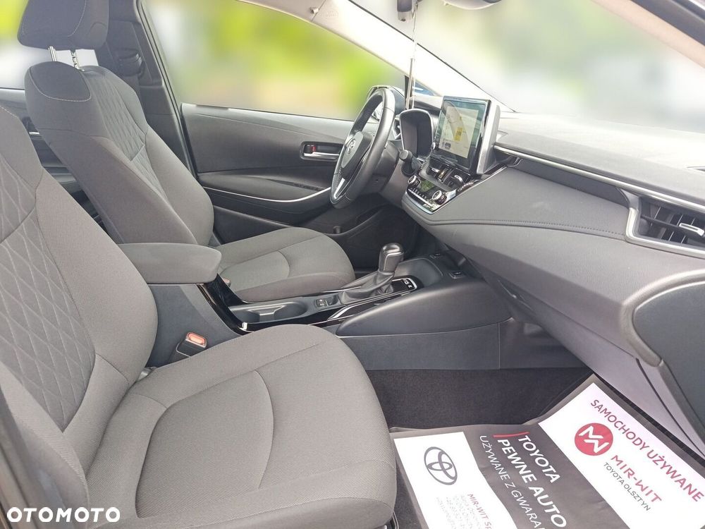 Toyota Corolla 1.8 Hybrid Comfort - 10
