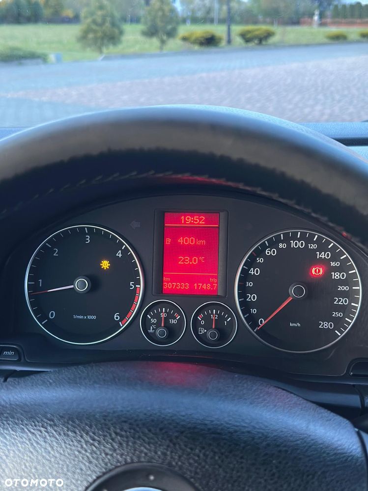 Volkswagen Scirocco 2.0 TDI - 12