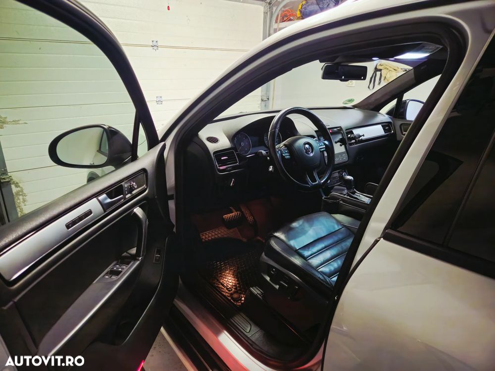 Volkswagen Touareg 3.0 V6 TDI BMT Terrain Tech - 12