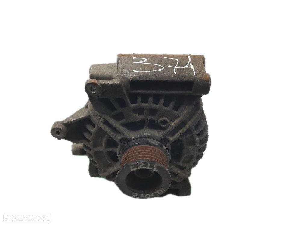 Alternador Mercedes-Benz E-Class (W211) - 1