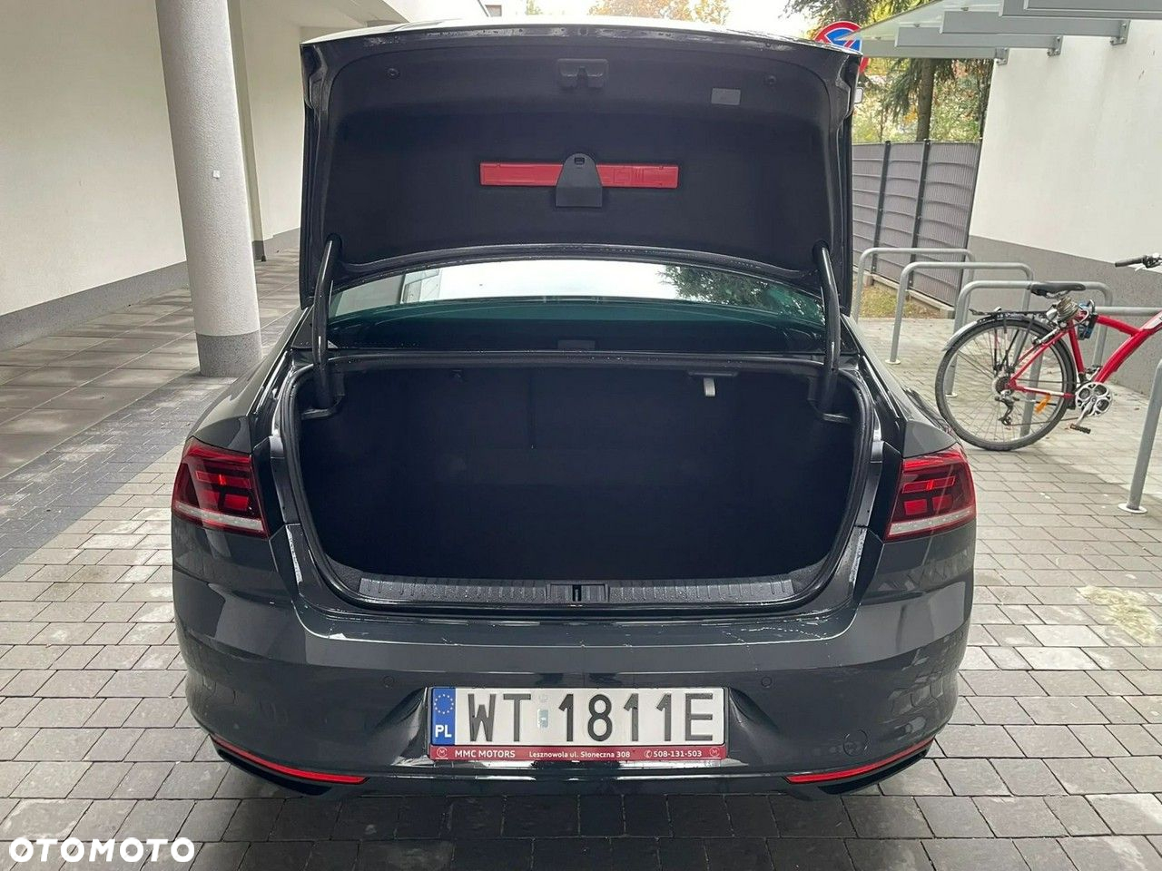 Volkswagen Passat 2.0 TDI EVO Essence DSG - 9