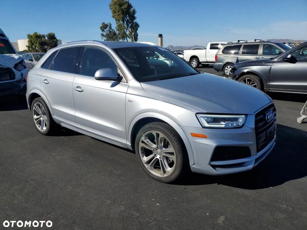 Audi Q3 40 TFSI Quattro S tronic S line - 2