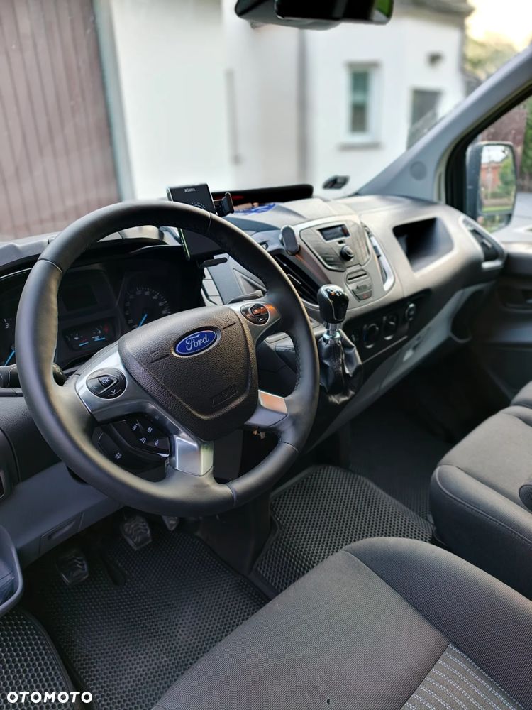 Ford Transit Custom - 10