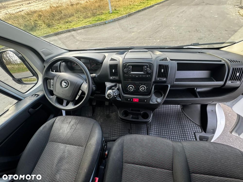 Opel Movano - 13