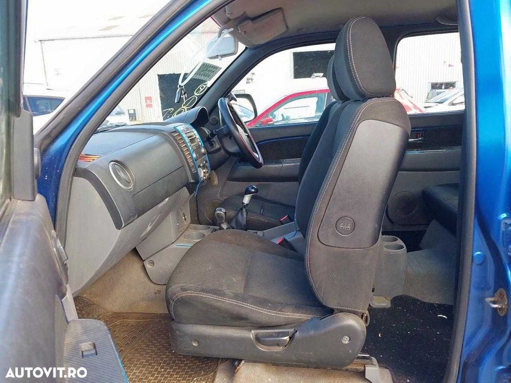 Dezmembrez Ford Ranger DOUBLE CAB THUNDER 2.5 TDCI 4WD - 7
