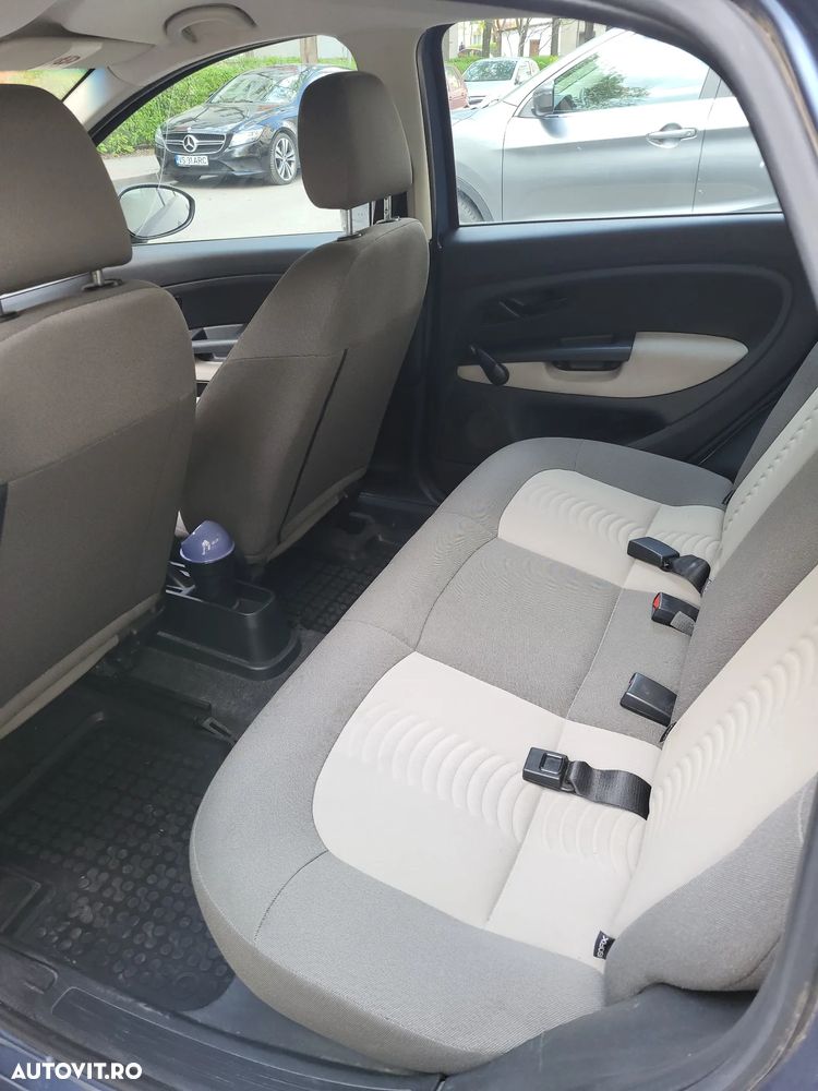 Fiat Linea 1.4 Active - 8