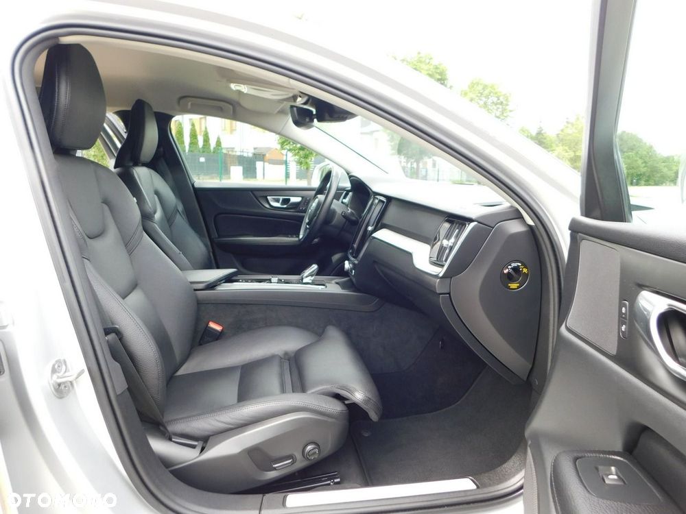 Volvo V60 - 10