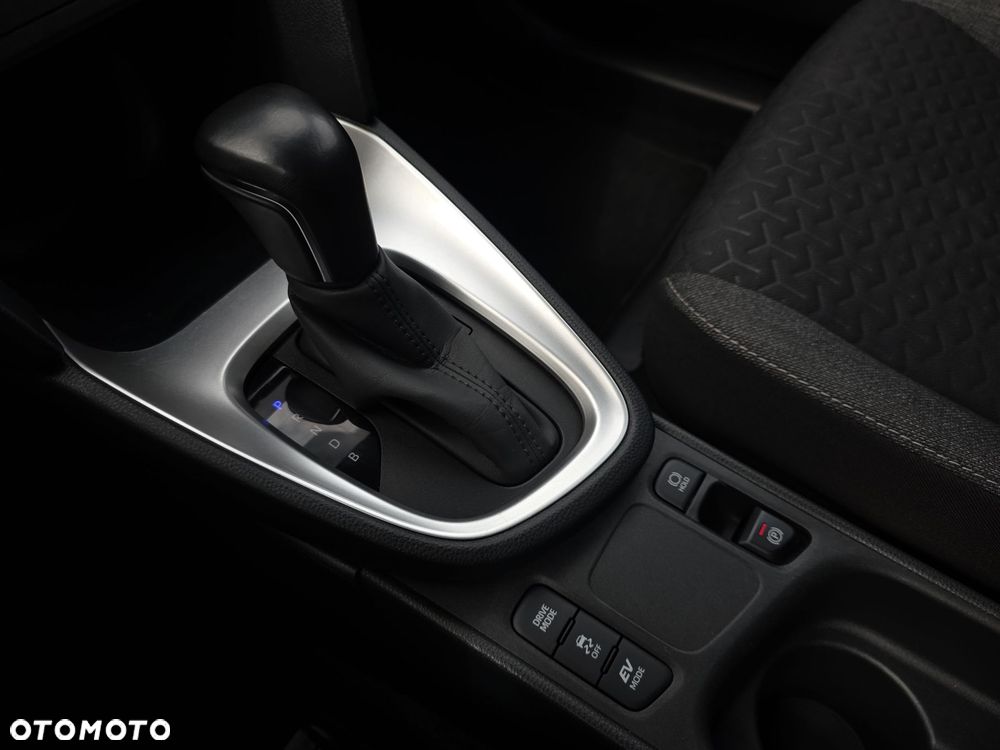 Toyota Yaris Cross Hybrid 1.5 Comfort - 24